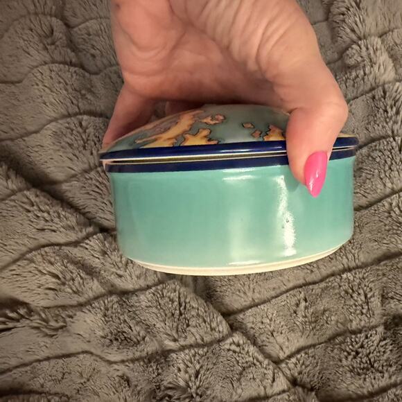 Tiffany & Co. Tauck World Discovery Trinket Box Ceramic Perfect Condition - Picture 13 of 13